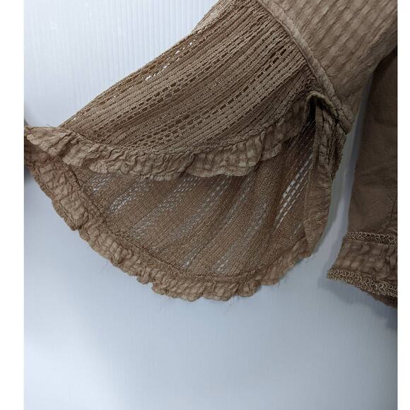 Vintage Y2K Boho Peasant Blouse Tan Eyelet Tie Back Flutter Sleeve Romantic Top - Picture 7 of 10